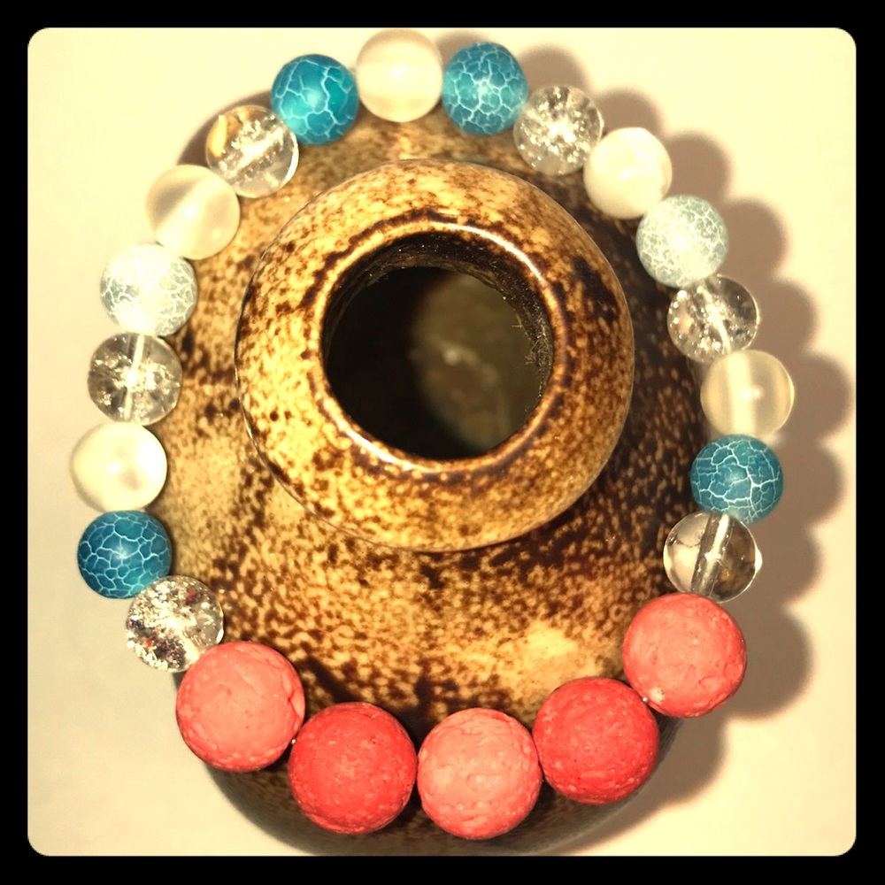 Essential Oil Diffuser Bracelet - Picture 4 of 6